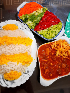 عکسی از دستور خورشت قیمه آلو