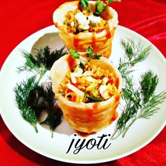 A picture of Maggi Cup Chaat.
