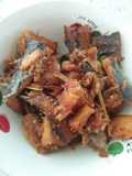Ikan asin hiu pedas