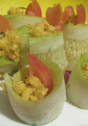 A picture of Cucumber salad roll.