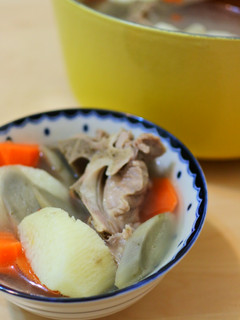 牛蒡山藥湯 的食譜成品照片