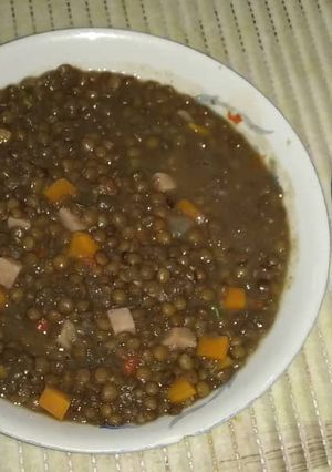 Una foto de Lentejas con cuadritos de Zanahoria