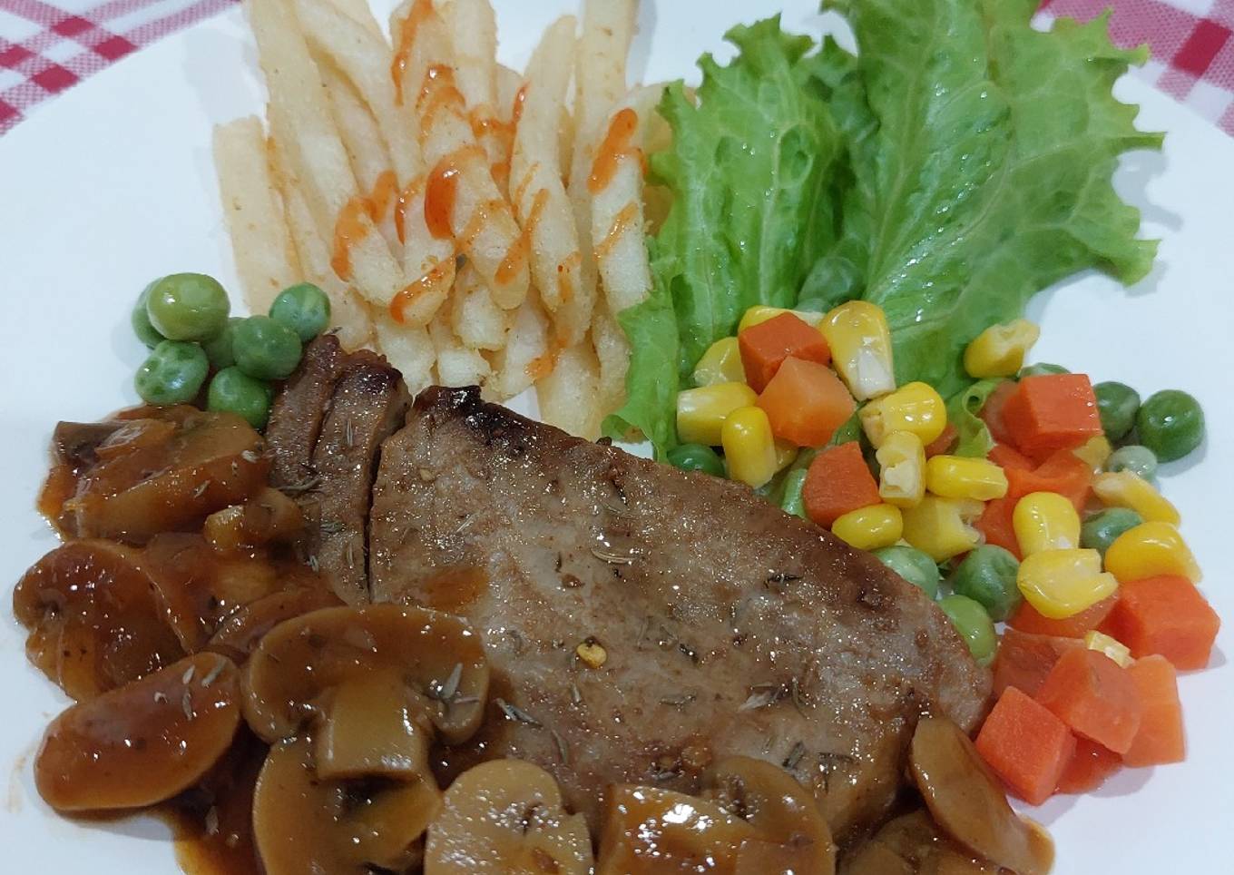 Blackpepper Tuna Steik