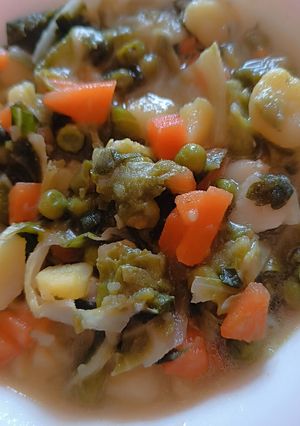 A picture of Minestrone with Cauliflower Leaves.