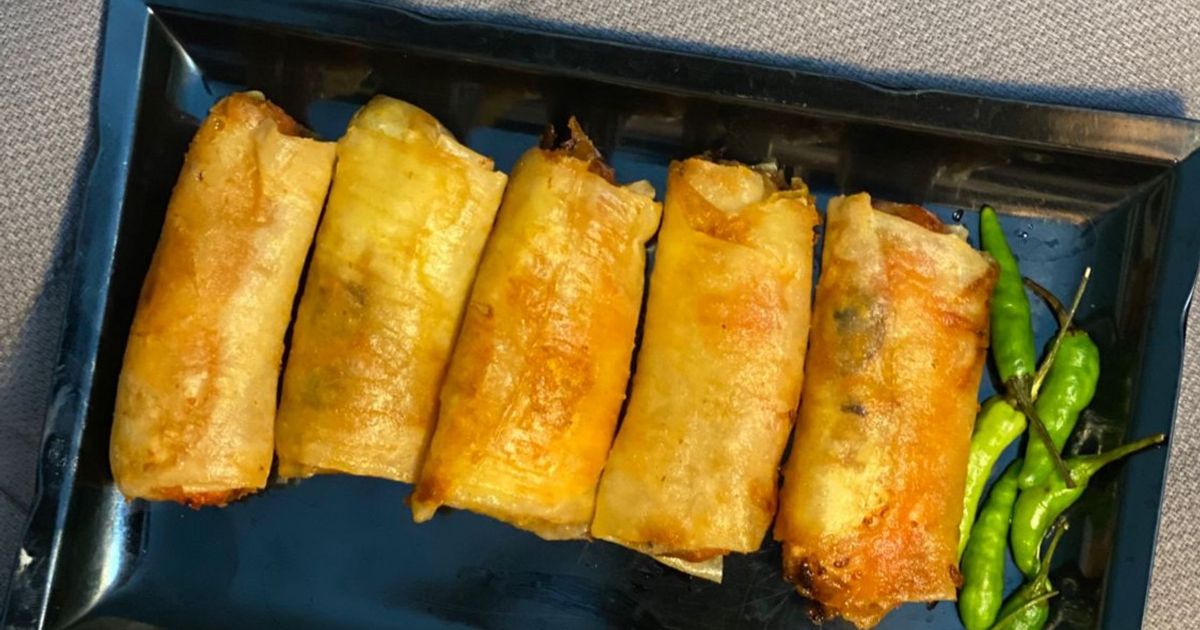 Lumpia isi Putih Telur