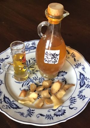 A picture of California Farm Ginger Honey Syrup.