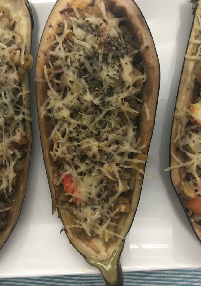 Una foto de Berenjenas 🍆 rellenas fácil