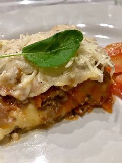Una foto de Lasagna para Pesaj (pascua judía) con matzá (pan ázimo)