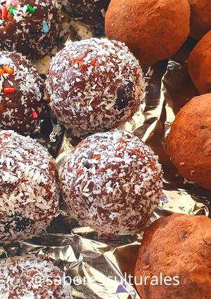 Una foto de Trufas especiales con Chocolinas 😋