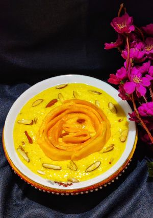 A picture of Mango rice kheer.