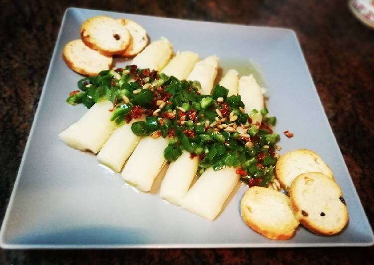 Espárragos blancos con vinagreta