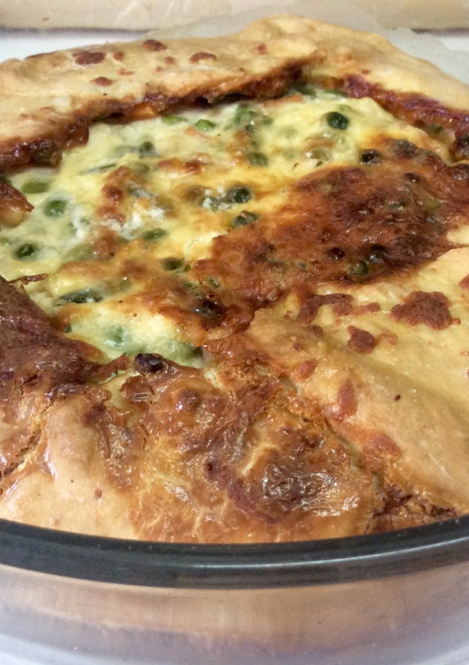 Una foto de Galette Volcán de guisantes con jamón 🐖