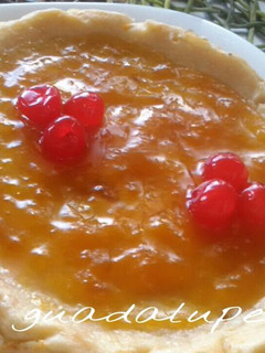 Una foto de Postre de queso y melocotón en olla gme y gmf y tradicional