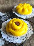 Bakpao Labu Kuning Isi Pasta Kacang Merah