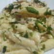 Macarrones con nata y bacon