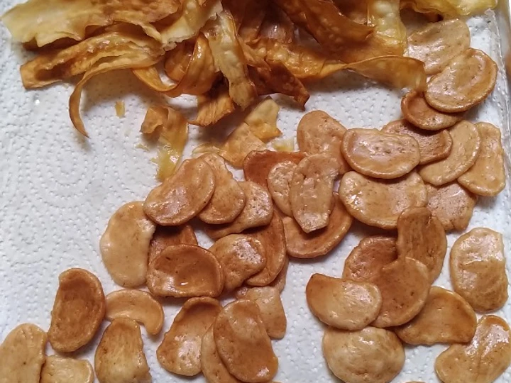 Langkah Gampang Membuat Resep Krupuk udang dan keripik singkong air fryer yang Lezat Anti Ribet, Menggugah Selera