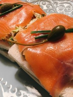Una foto de Pastel frío de salmón en 5 minutos