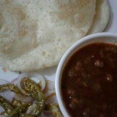 A picture of Homemade chhole bhatoore.