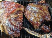 Una foto de cordero asado