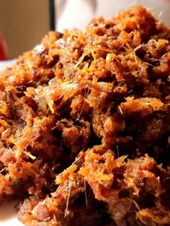 লটে মাছের ঝাল ঝাল ঝুরো (lote macher jhal jhal jhuro recipe in Bengali) রেসিপির প্রধান ছবি
