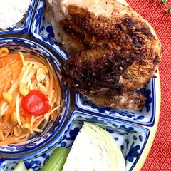A picture of Grilled chicken (ไก่ย่าง).