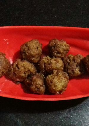 A picture of Roasted keema balls.