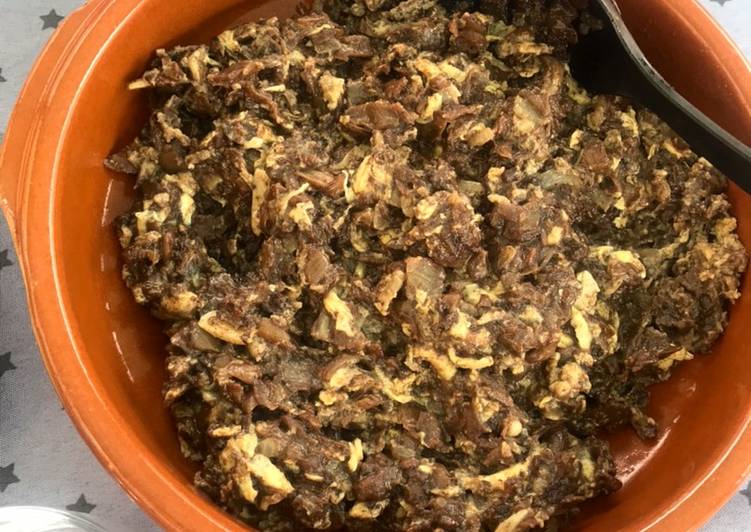 Revuelto de morcilla