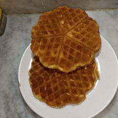 A picture of Les gouffres (waffles).