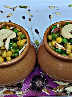 मीठी बूंदी (Meethi Boondi recipe in hindi) रेसिपी मुख्य फोटो