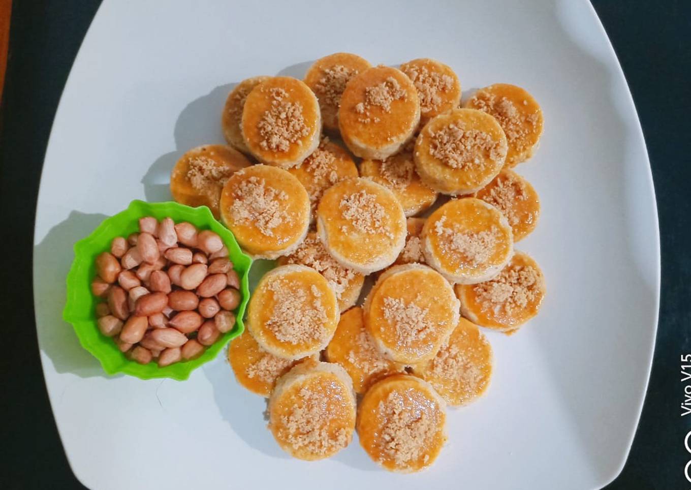 Kue kacang lumer dan enak