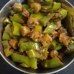 A picture of Gatta Mirchi.