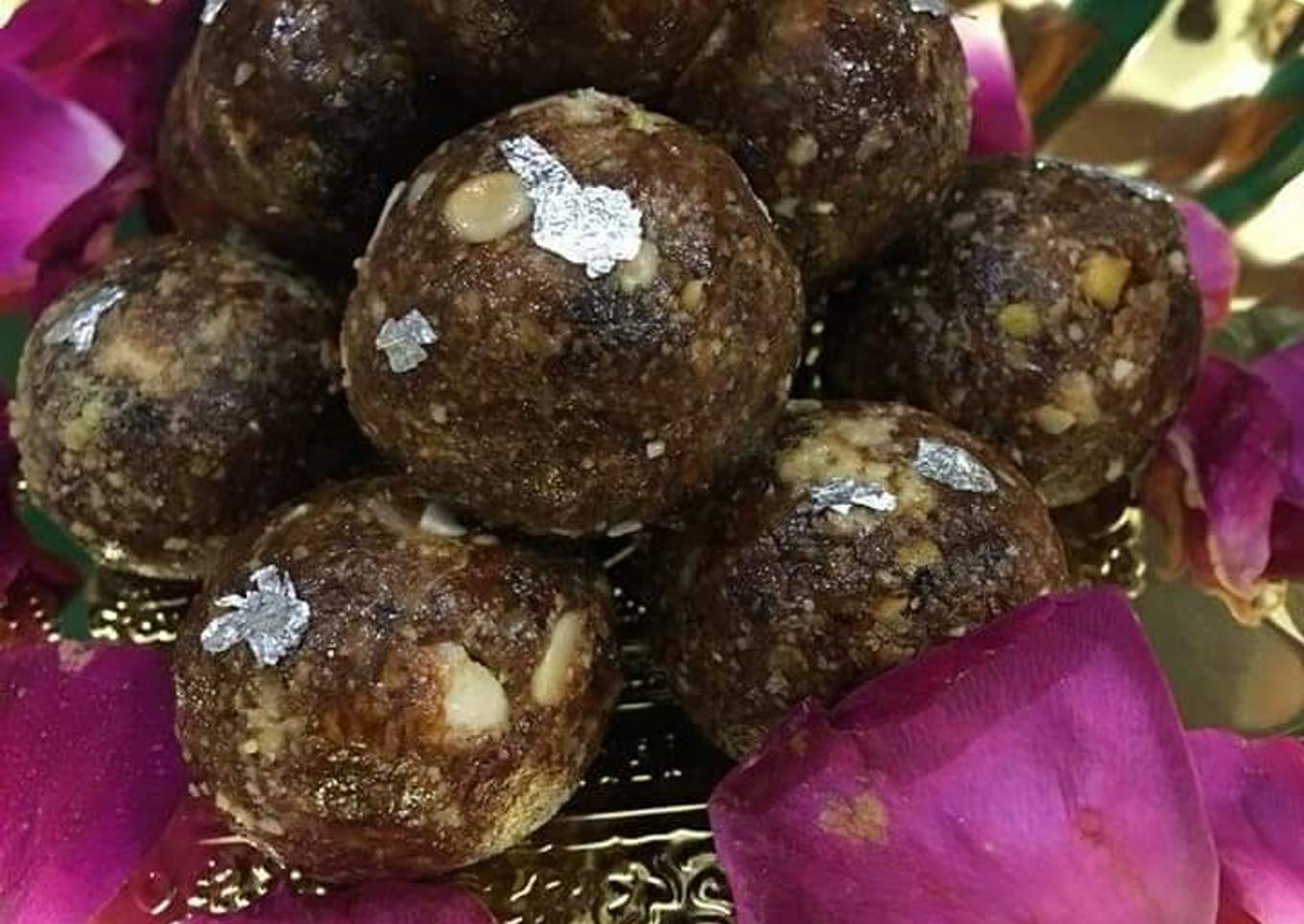 ♥♣♥ Dates & Dry Fruit Ladoo♥♣♥
