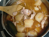Patatas con chipirones