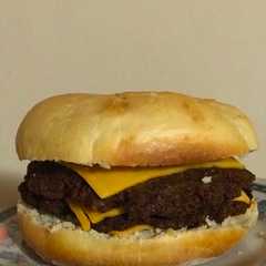 Una foto de Receta de Pan casero de hamburguesa y hamburguesa casera