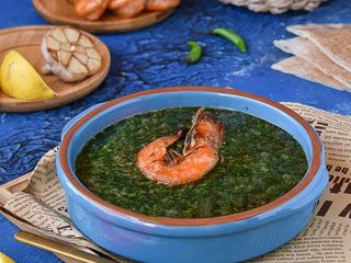 ملوخية بالجمبري تقديم علا حسني