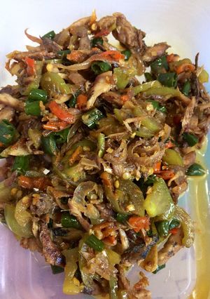 Foto resep Oseng Sambal Ikan Peda