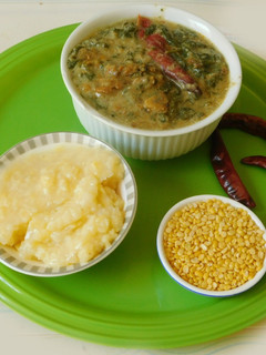 முருங்கை கீரை கூட்டு(murungai keerai koottu recipe in tamil) செய்முறை முக்கிய புகைப்படம்