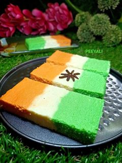 ট্রাই কালার সন্দেশ (Tricolour sondesh recipe in Bengali) রেসিপির প্রধান ছবি
