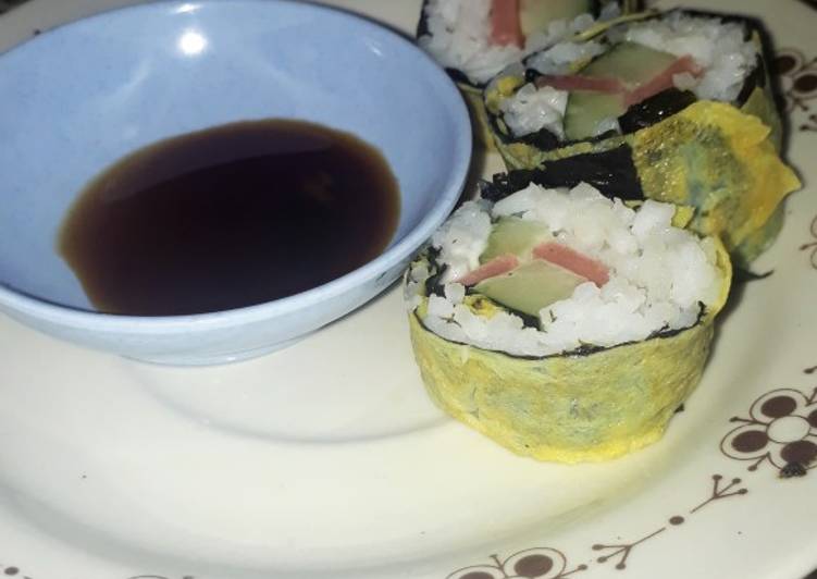Cara Bikin Telur Gulung Sushi, Enak Banget