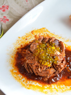 Una foto de Codillo en salsa