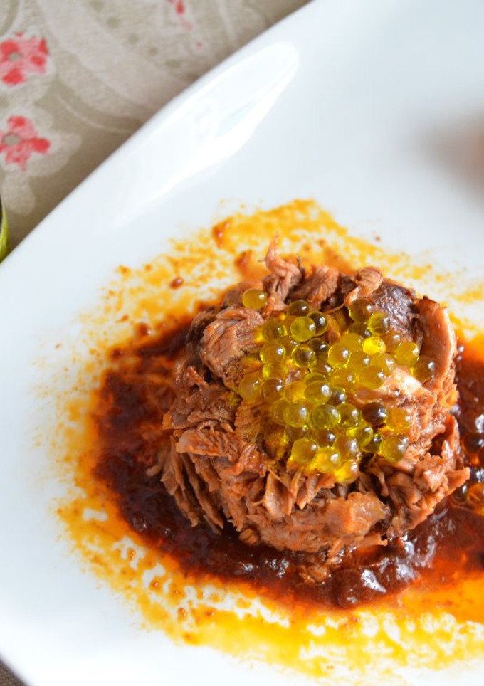 Una foto de Codillo en salsa