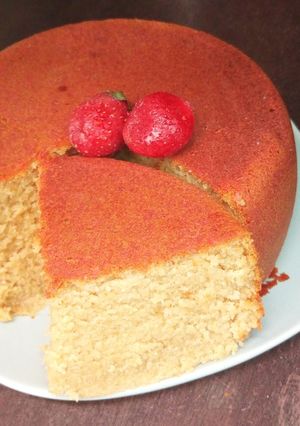 A picture of Stove baked lemon cake.
