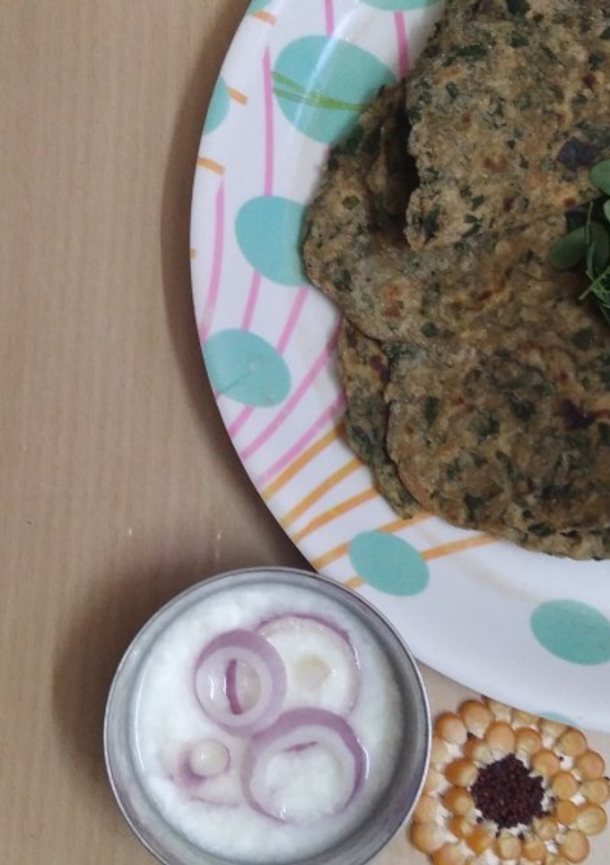 முருங்கைக் கீரை சப்பாத்தி செய்முறை முக்கிய புகைப்படம்