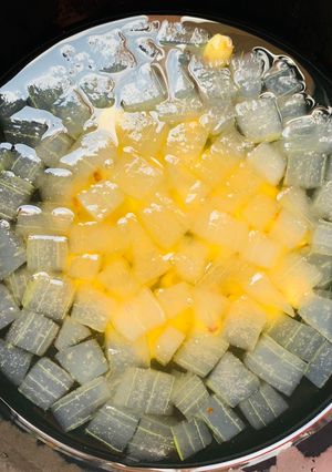 Hình của món Vào bếp cùng con: nước nha đam hạt sen mật ong.