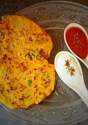 ভেজিটেবিল ওটস চিলা (vegetable oats chilla recipe in Bengali) রেসিপির প্রধান ছবি