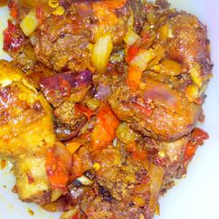 A picture of Pepper chicken.
