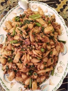 A picture of Stir Fried Sticky Rice Cakes.