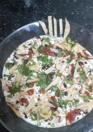 A picture of Dahi wada for fast (Falhari dahi wada).