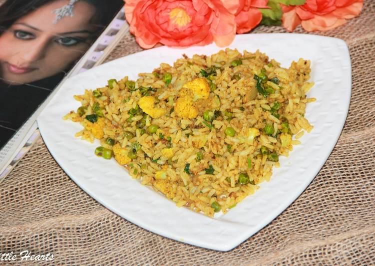 Recipe of Favorite Cauliflower Green Peas Pulao