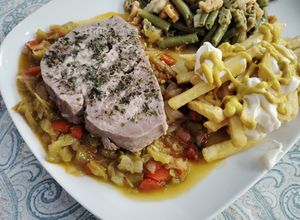 Una foto de Atún al Vapor con Fritada de Pimientos Rojos y Verdes Thermomix